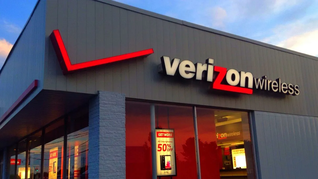 Verizon Customers Here Are Your Best Holiday Deals