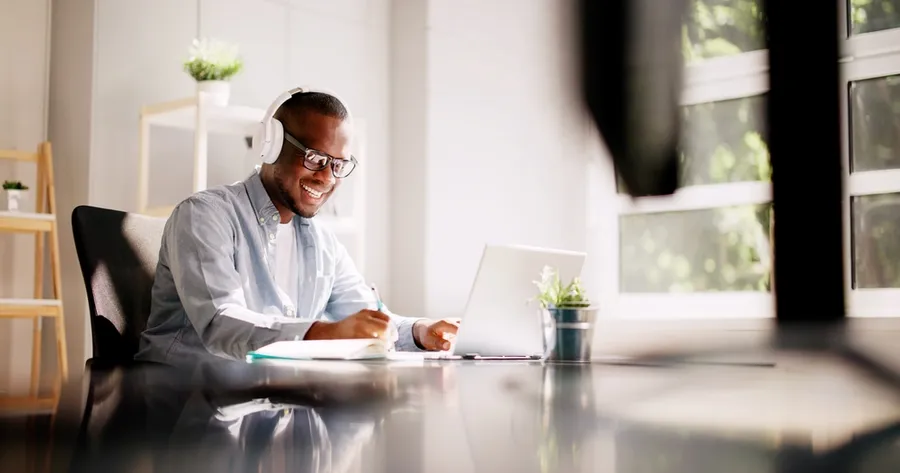 Top Remote Careers for People Who Work Best Alone