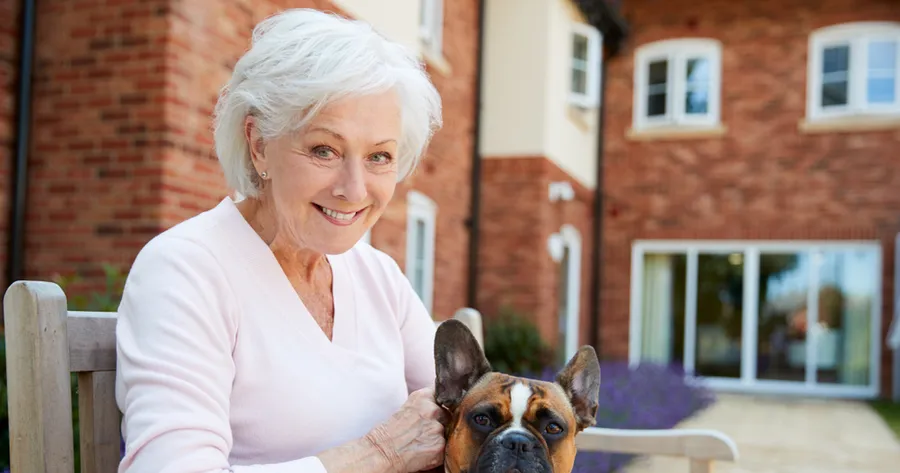 Pet-Friendly Retirement – Benefits of Living with Your Furry Friend