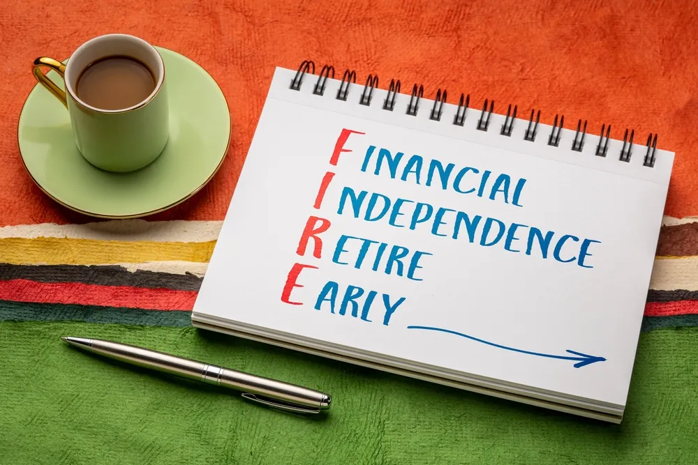 Frugal vs. Extravagant: Balancing Lifestyle in the FIRE Movement