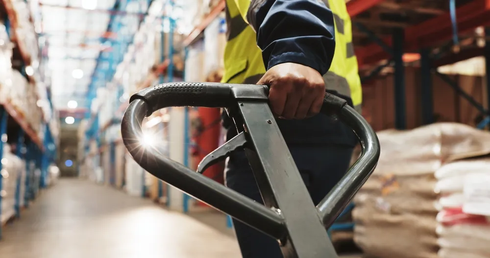 Working In a Warehouse: Opportunities and Benefits for Everyone