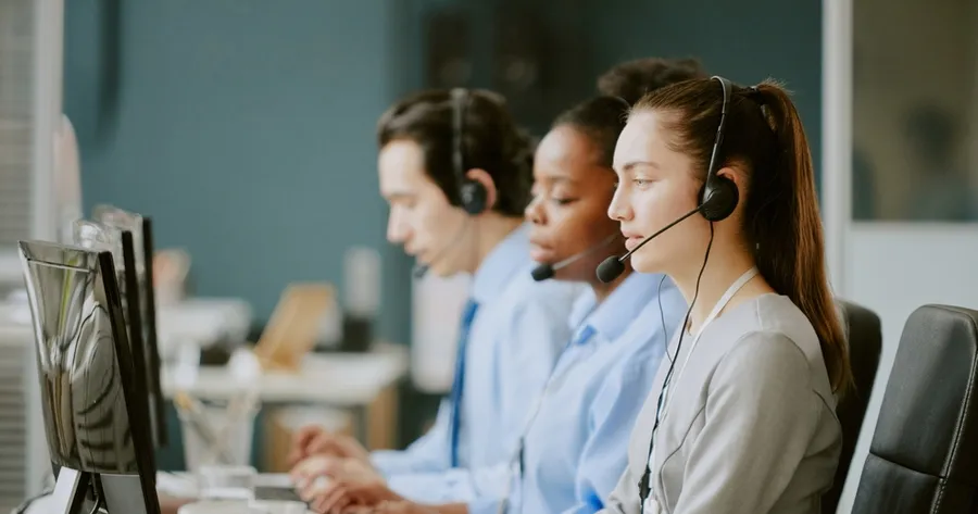 Online Call Center Jobs with Paid Training – Start Your Path For A Call Center Position