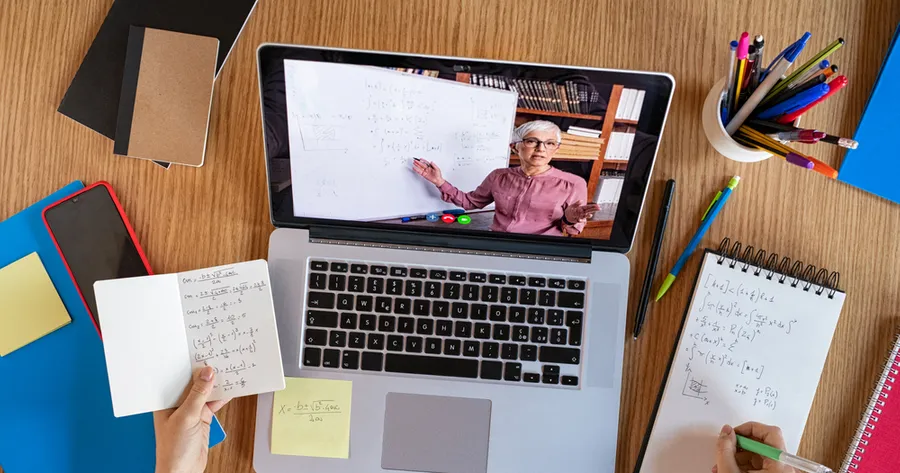 Mastering the Virtual Classroom: A Comprehensive Guide to Online Teaching and Learning