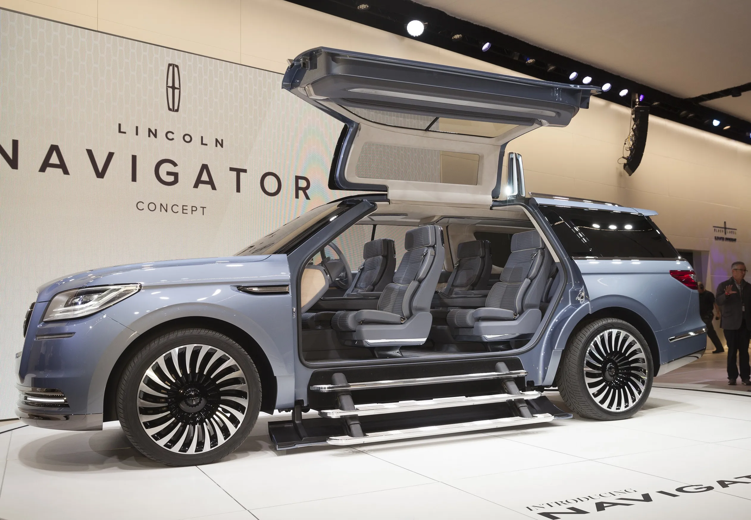 Inside the New Lincoln Navigator