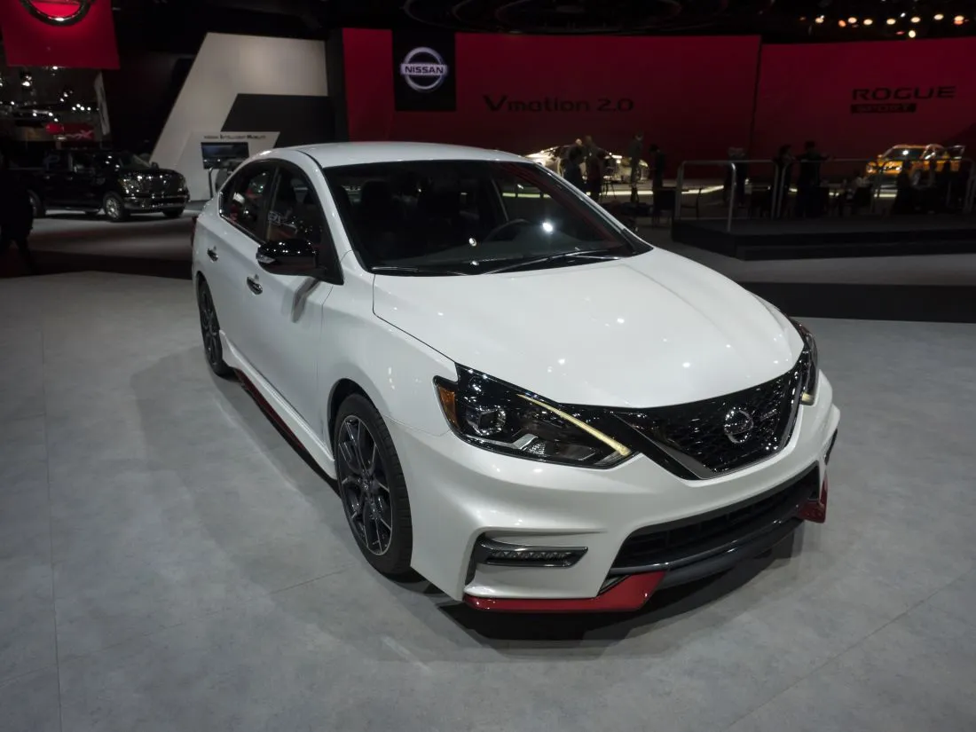 Inside the 2017 Nissan Sentra