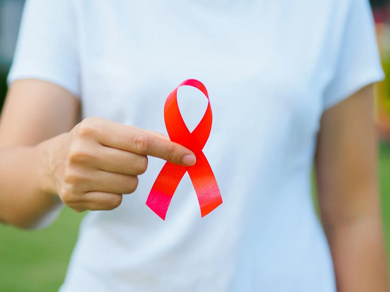 What Everyone Needs to Know About HIV