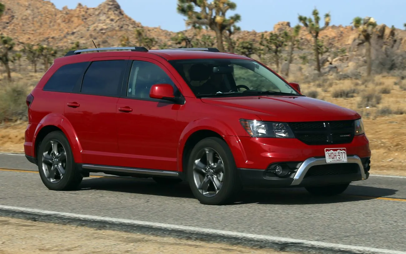 Inside the 2017 Dodge Journey