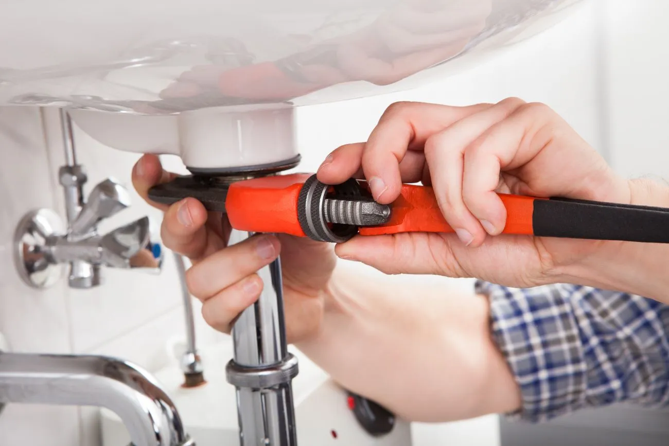 How to Save Money on Plumbing Repairs