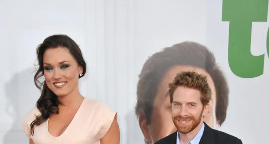 11 Male Celebrities Who Are Shockingly Short! - Fame10