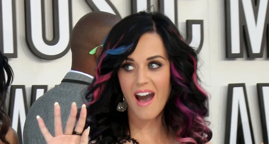 3. Katy Perry's Blue Hair: See Her Colorful Hair Evolution - wide 7
