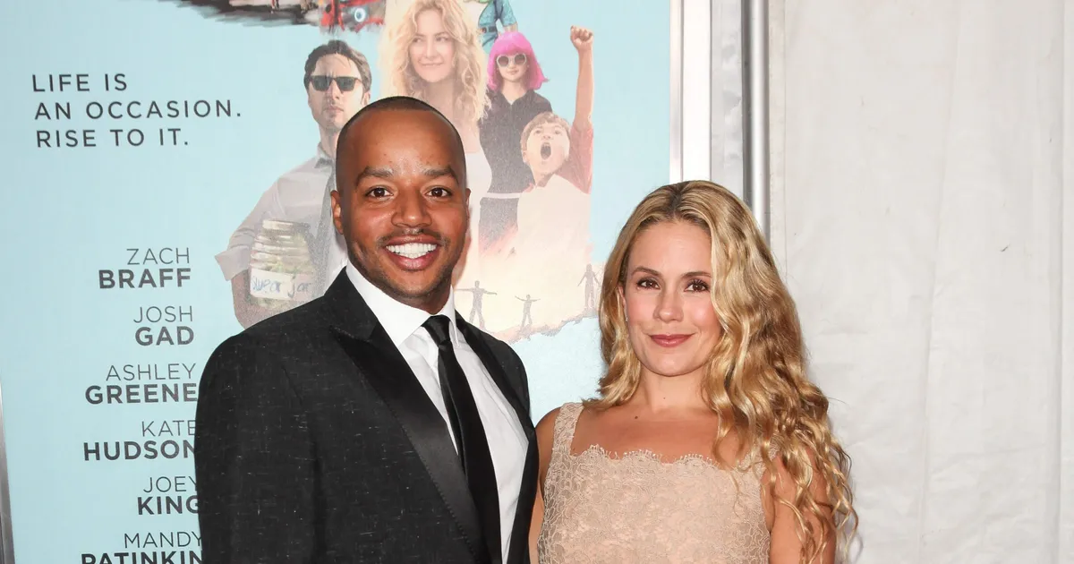Donald Faison And CaCee Cobb Expecting Second Child Fame10(02)