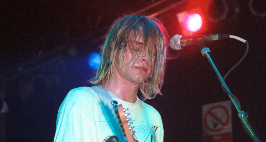 8 Celebrities Who Died At The Age Of 27 - Fame10