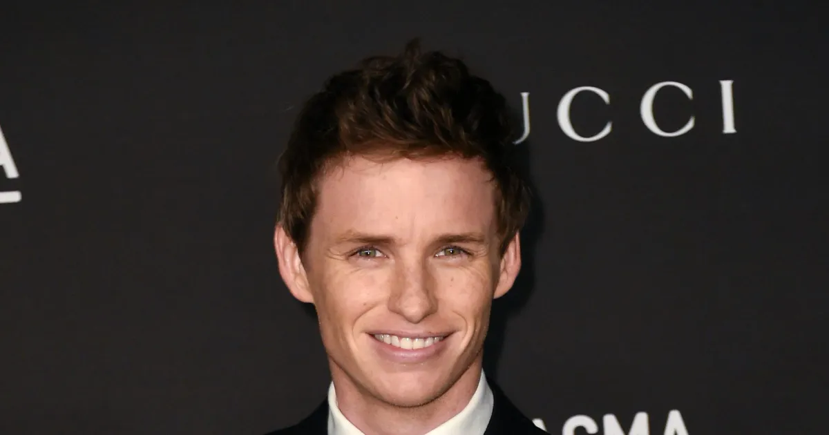 Eddie Redmayne Confirmed To Star In Harry Potter Prequel Fame10(02)