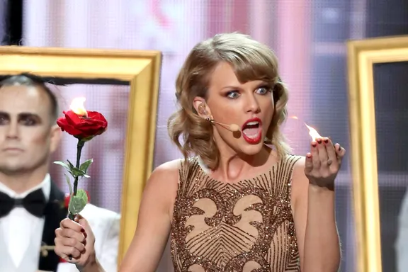 American Music Awards 2014 Performances: The 5 Best (Watch)