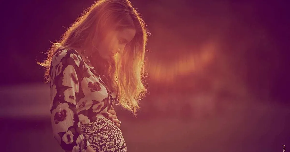 10 Cutest Celebrity Baby Announcements Fame10