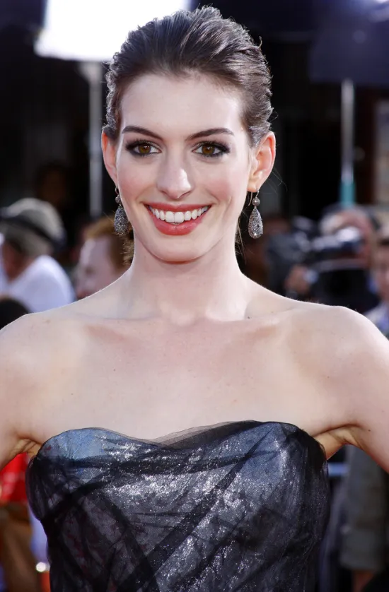 8 Female Celebrities Who Were Told They Were Too Old For A Role - Fame10