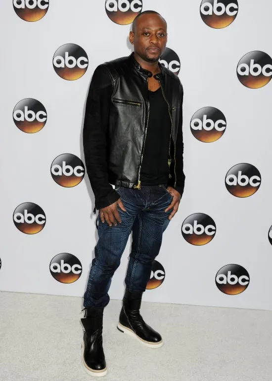 Cast Of House: How Much Are They Worth Now? - Fame10