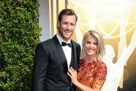 Brooks Laich Opens Up About His New “Journey” Amid Marriage Problems With Julianne Hough