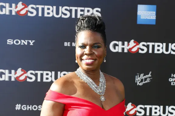Leslie Jones Is Attacked On Twitter: “I Feel Like I’m In A Personal Hell”