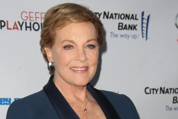 10 Things You Didn’t Know About Julie Andrews