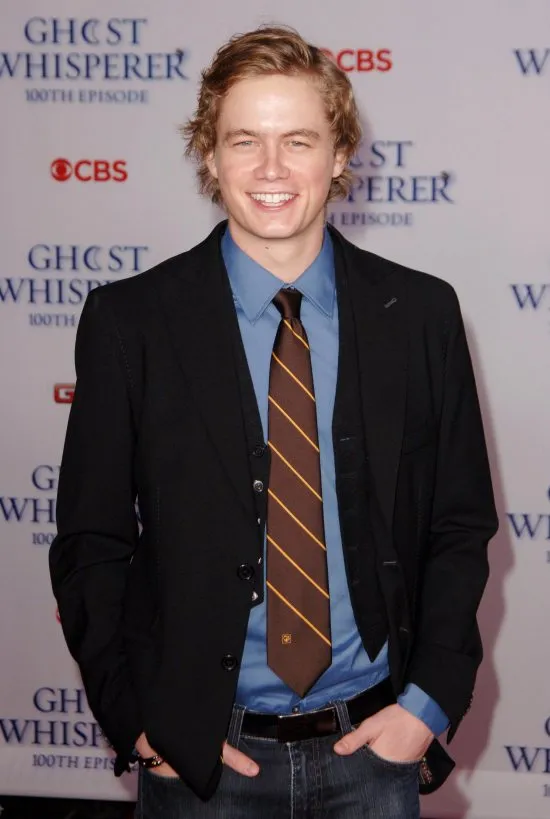 Cast Of Last Man Standing: How Much Are They Worth? - Fame10