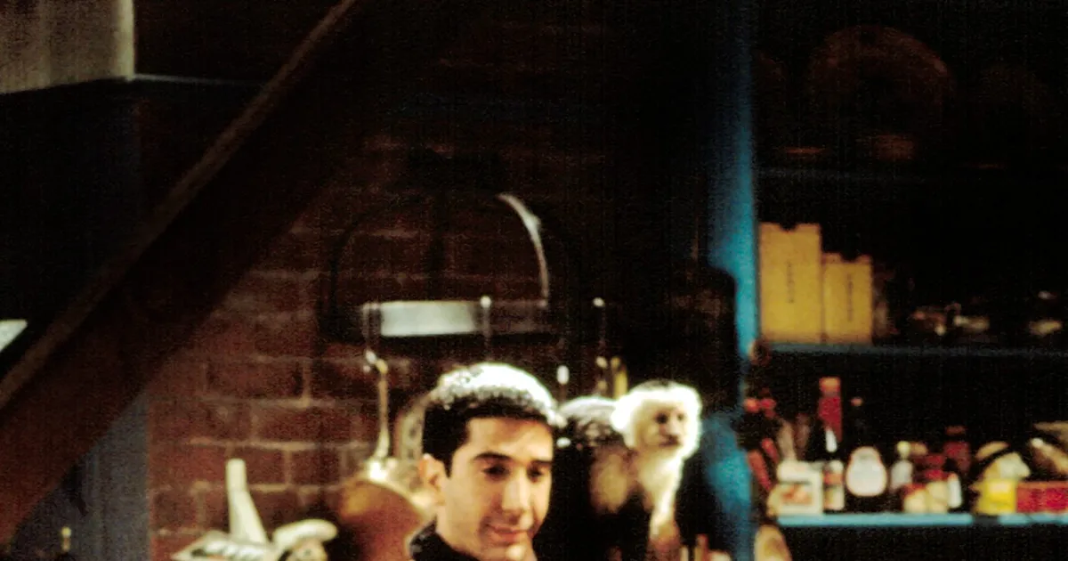 'Friends' FaceSwap Meme Of Nicolas Cage And David Schwimmer Is