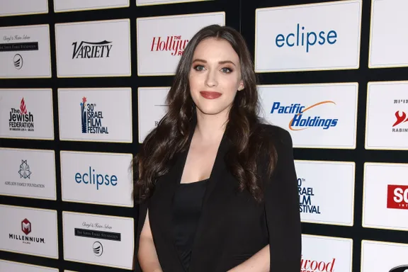 10 Things You Didn't Know About '2 Broke Girls' Star Kat Dennings