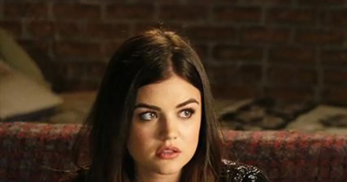 7 Ridiculous Pretty Little Liars Fan Theories - Fame10