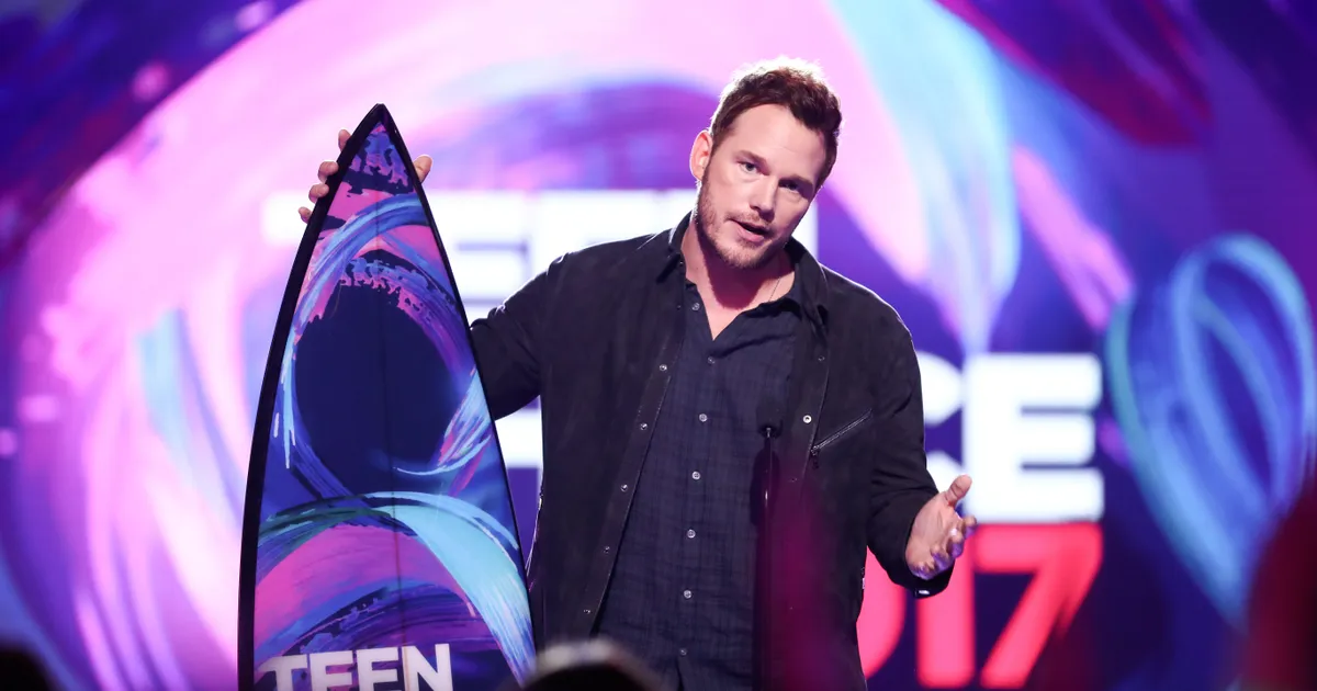 Chris Pratt Makes First OnStage Appearance After Anna Faris Split Fame10(01)