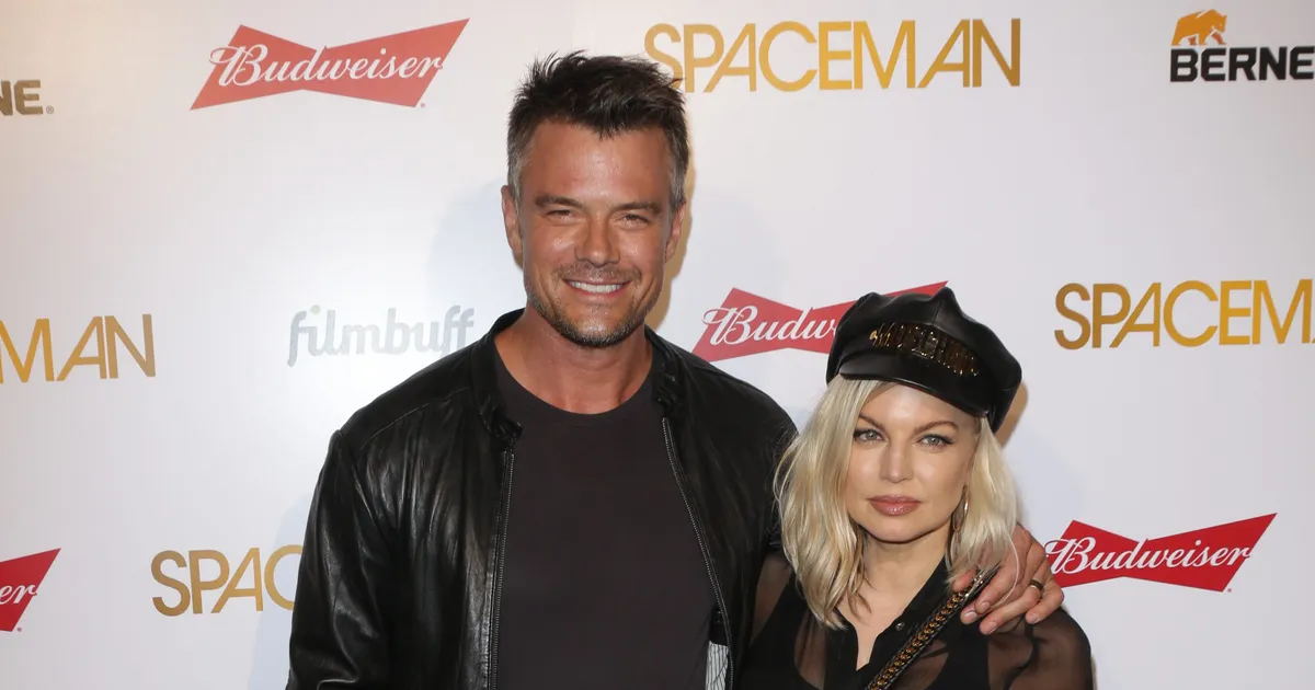 Fergie Reveals "It Was Getting A Little Weird" Pretending To Still Be(01)