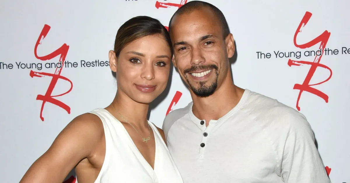 Real-Life Soap Opera Couples Who Met On The Set - Fame10