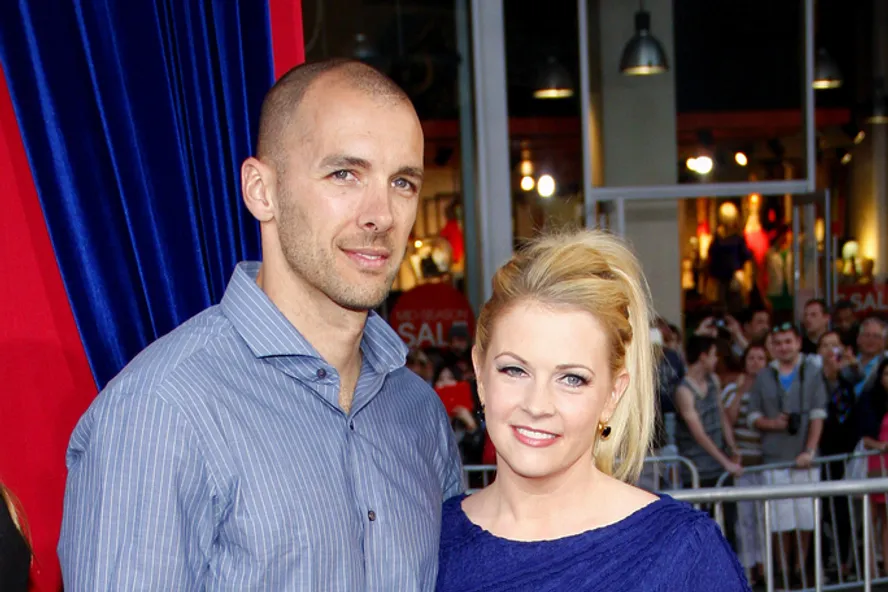 Things You Might Not Know About Melissa Joan Hart And Mark Wilkerson’s Relationship