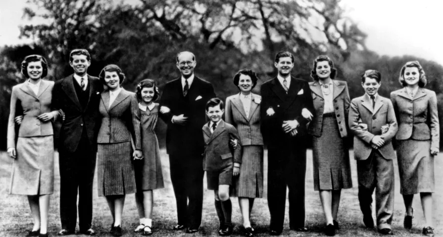 14 Crazy Things You Didn't Know About The Kennedy Family - Fame10