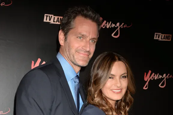 Things You Might Not Know About Mariska Hargitay And Peter Hermann's Relationship