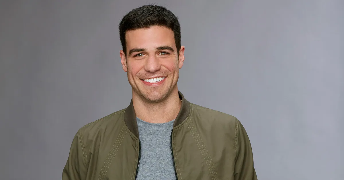 Bachelor In Paradise's Joe Amabile Joins Dancing With The Stars Season