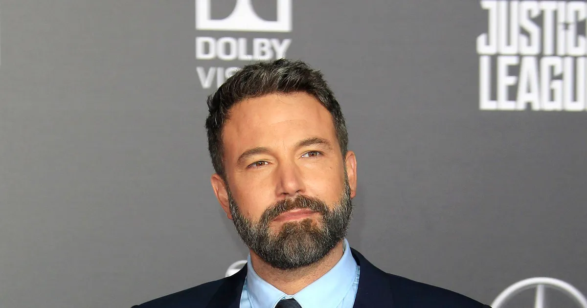 Ben Affleck Releases Statement After Completing 40Day Rehab Stay Fame10(02)