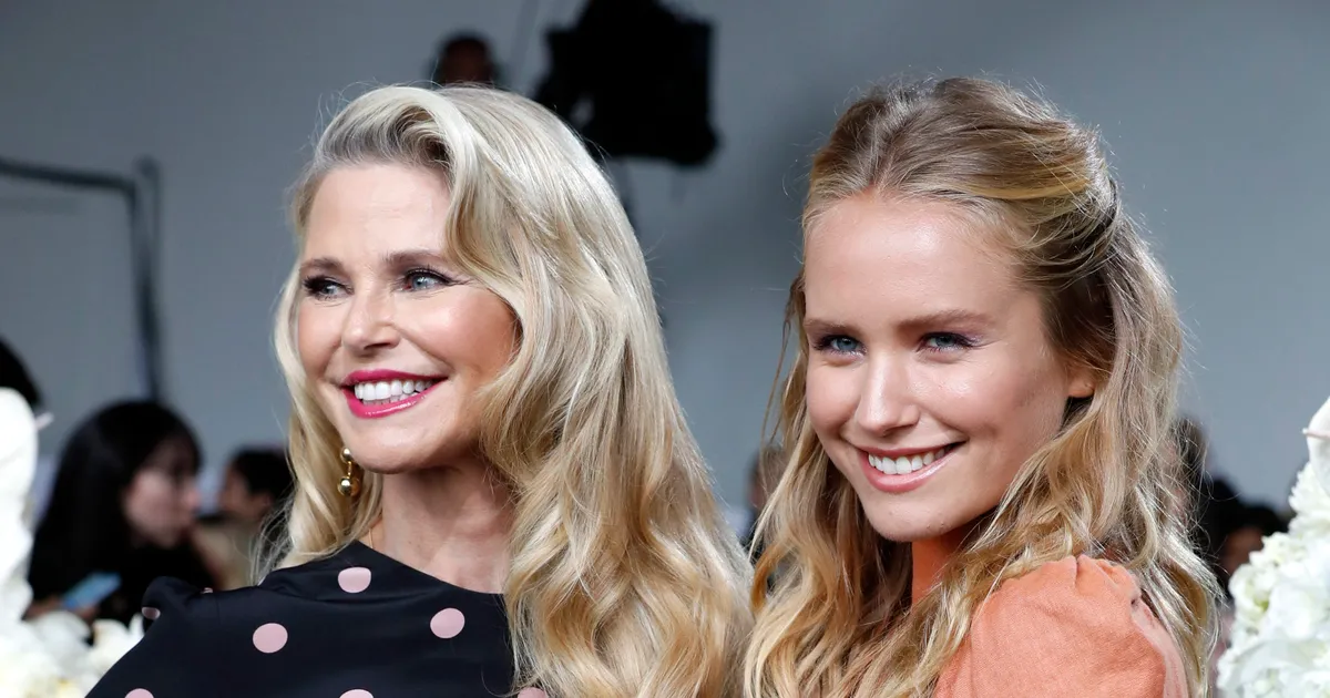 Christie Brinkley Responds After Wendy Williams Accuses Her Of Faking(02)