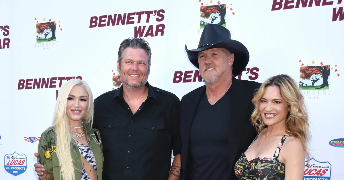 Trace Adkins Married Victoria Pratt In Ceremony Officiate By Blake ...