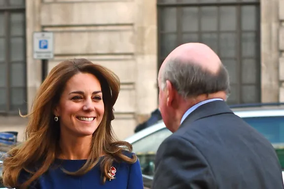 Kate Middleton Wears Royal Blue Dress For Surprise Appearance
