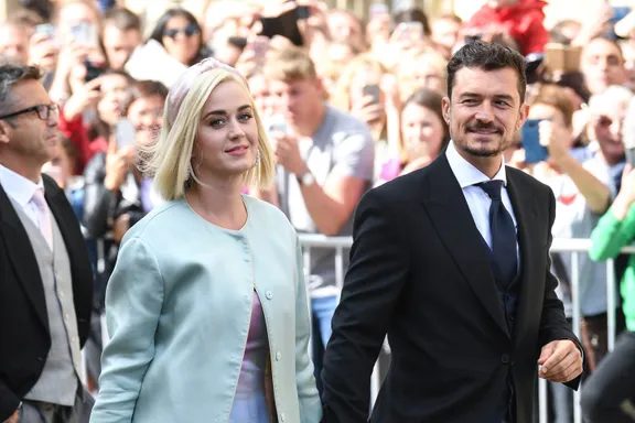 Why Katy Perry And Orlando Bloom Decided To Delay Their Wedding