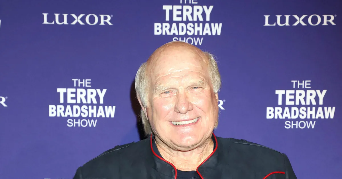 NFL Icon Terry Bradshaw Scores E! Reality Series 'The Bradshaw Bunch(01)