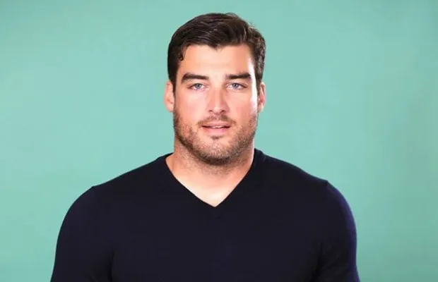 Former 'Bachelorette' Contestant Tyler Gwozdz Passes Away At 29 - Fame10