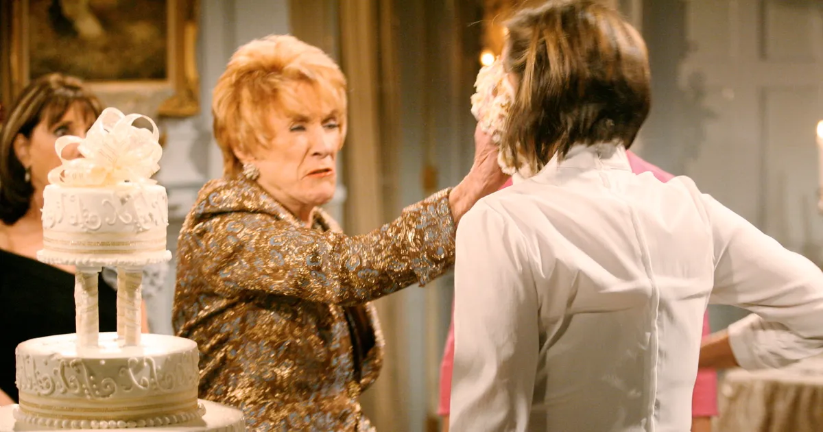 Iconic Soap Opera Rivalries - Fame10