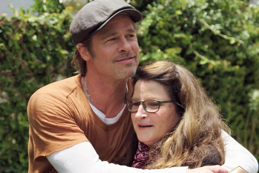 Brad Pitt Gets Emotional In His HGTV Debut With The Property Brothers