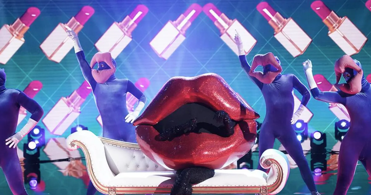 ‘The Masked Singer’ Reveals The Celebrity Behind Lips Fame10