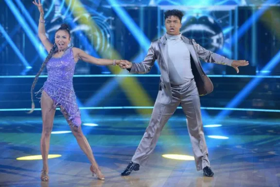 Breaking: Jeannie Mai Hospitalized And Forced To Exit ‘Dancing With The Stars’