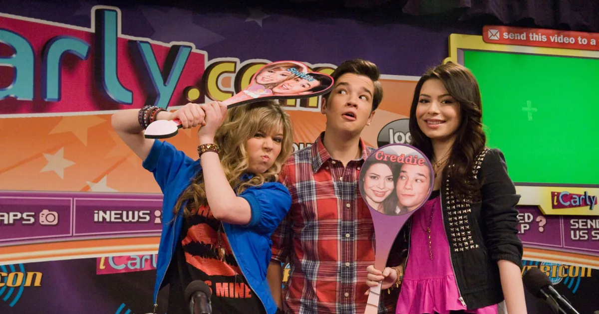 iCarly Revival In The Works Starring Miranda Cosgrove Fame10