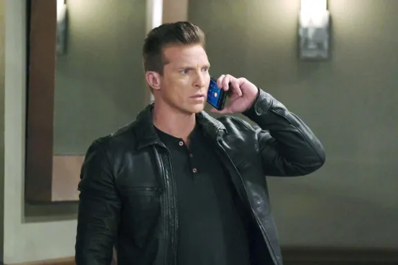 Steve Burton Announces Separation From Expecting Wife: “The Child Is Not Mine” 