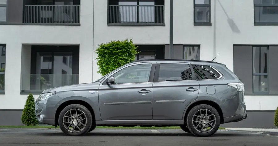 Inches From Perfection: Meet the 2025 Mitsubishi Outlander PHEV