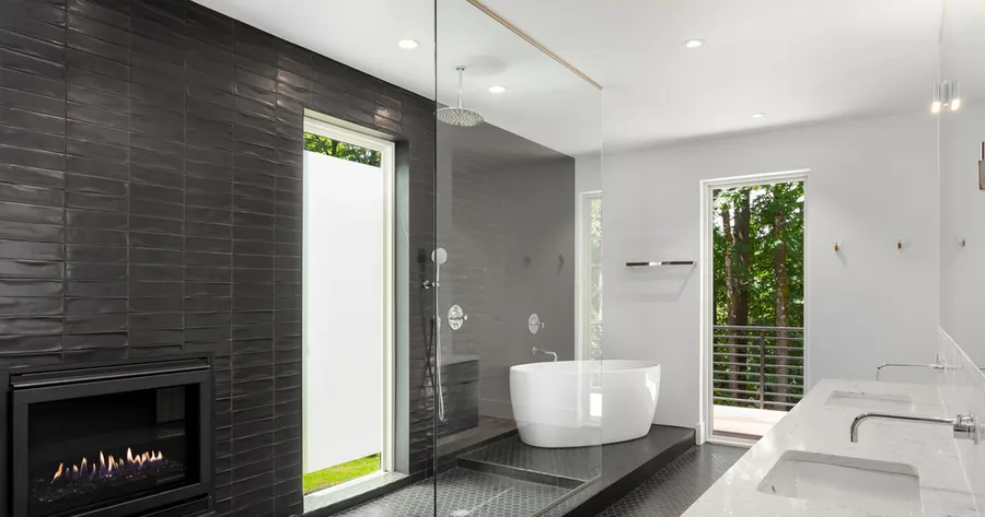 Walk-In Shower Installation in Great Britain: What to Expect in Terms of Costs